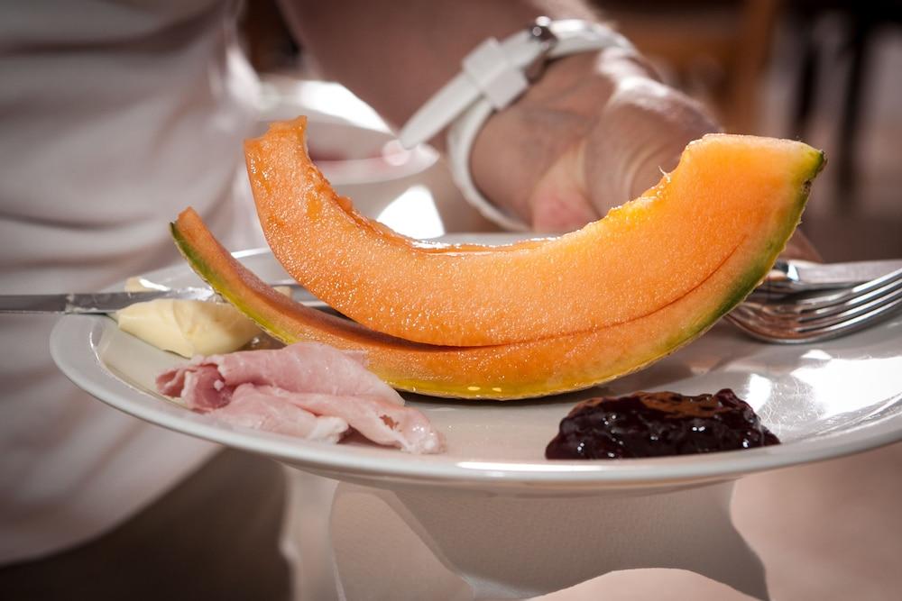 La Tinassara Bed & Breakfast Lazise Ngoại thất bức ảnh