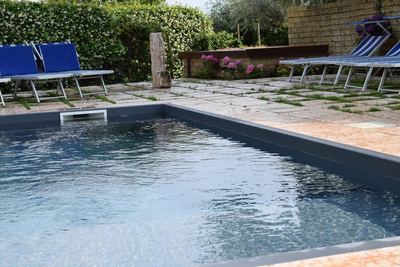 La Tinassara Bed & Breakfast Lazise Ngoại thất bức ảnh
