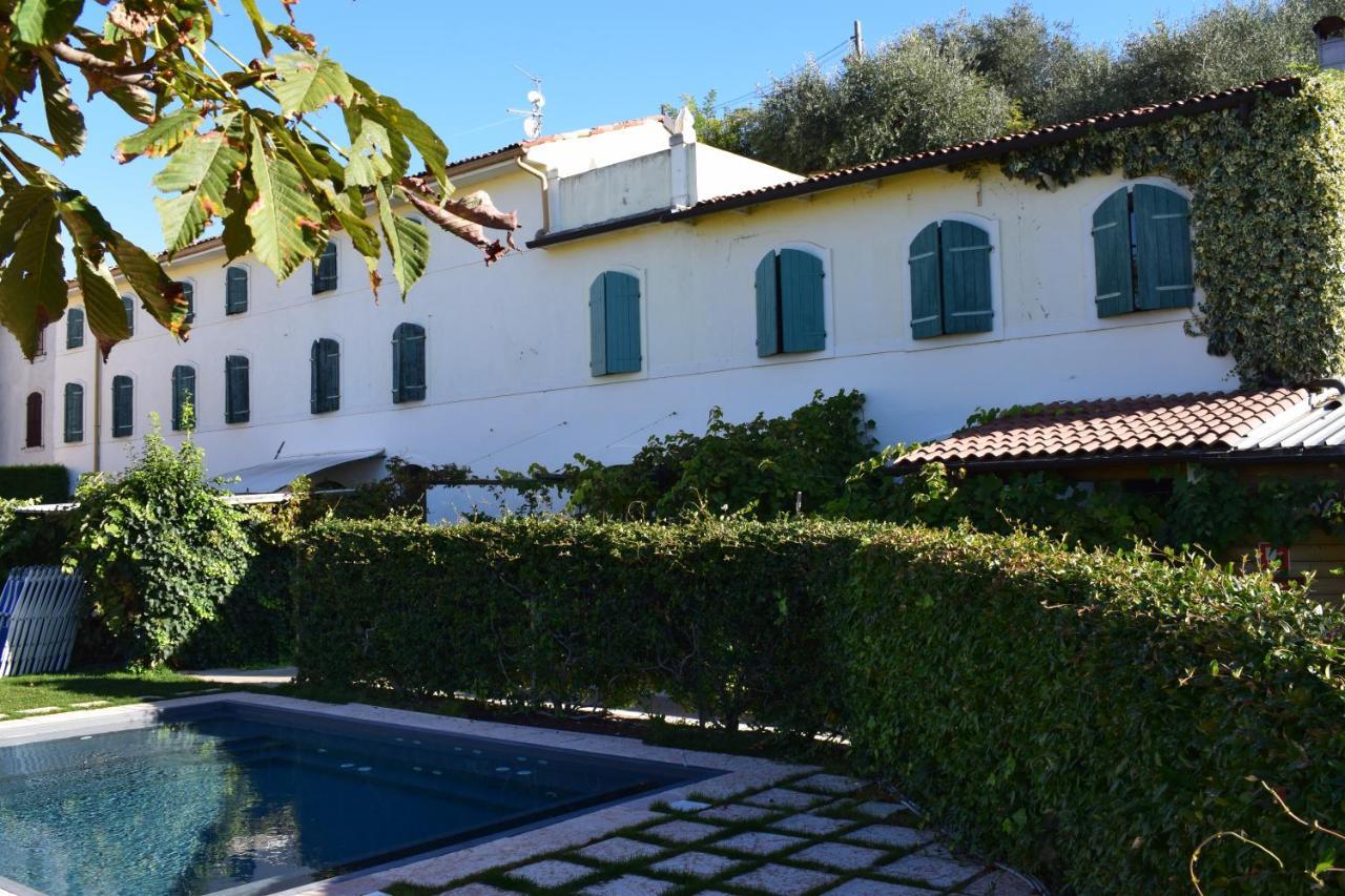 La Tinassara Bed & Breakfast Lazise Ngoại thất bức ảnh